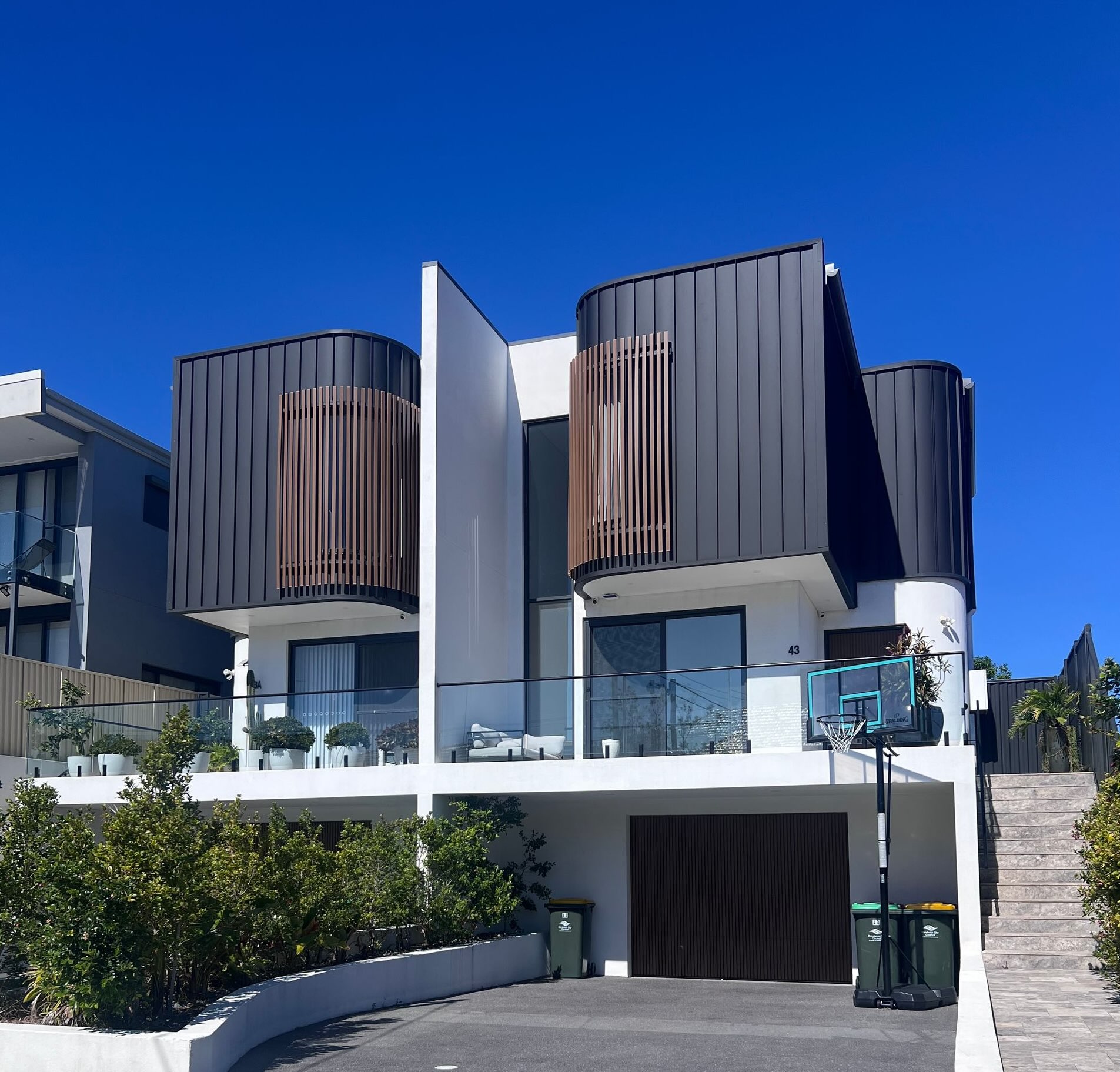 5j-building-gold-coast-townhouse 5j-building-gold-coast-townhouse